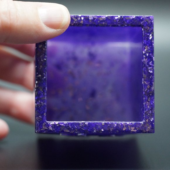 NWOT Purple Resin Container, Bath Accessory - Picture 8 of 11